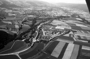 Kirchzarten: Dreisamtal mit Alpha-Siedlung, von Osten