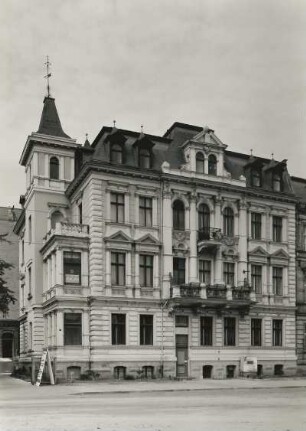 Cottbus, Bahnhofstraße 77. Wohnhaus. Straßenansicht