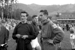 Freiburg: Gebrüder Pirie; nebeneinander stehend