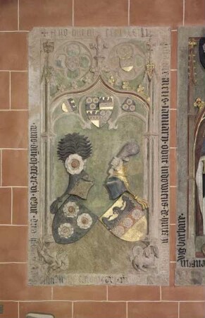 Grabplatte von Ludwig (gest. 1383) und Hert (gest. 1396) von Holzhausen