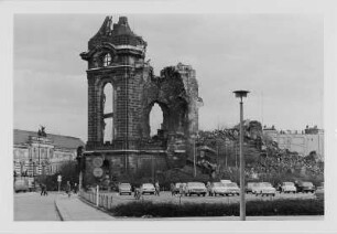 Blick auf die Ruine der Frauenkirche