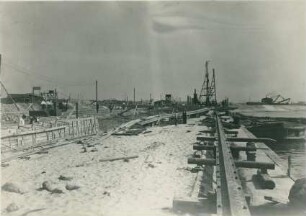 Hafenbecken Weichselmünde, Danzig, 1927-1929
