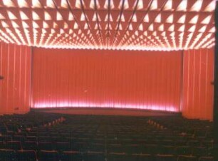 Dresden-Altstadt. Filmtheater Prager Straße (Rundkino). Zuschauerraum (1018 Plätze)