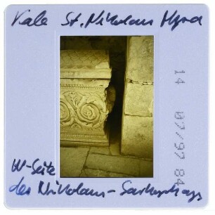 Demre, Myra (antike Stadt),Demre, Myra, St. Nikolaus-Kirche : Westseite des Nikolaus-Sarkophargs
