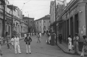 In Alt Bahia : Blick in eine Straße der Altstadt