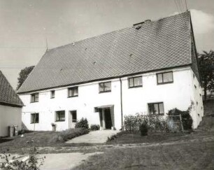 Dorfchemnitz, Am Berg 9. Gehöft. Wohnhaus. Hofseite
