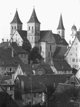 Ellwangen, ehem. Stiftskirche St. Veit, Außenansicht, Gesamtansicht von Nordosten