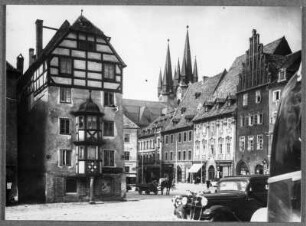 Eger, Marktplatz mit dem Stöckl und Blick zur Kirche St. Nikolaus