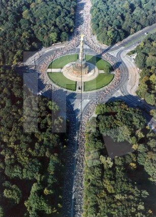 Berlin-Marathon 1998 : Siegessäule in Tiergarten