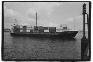 Neerlandia (1977), Oltmann.- Reederei Oltmann, Dornbusch, Fredenbek, Stade