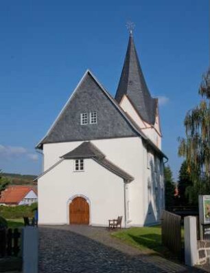 Ev. Kirche; Hungen, An der Kirche 8, An der Kirche 10