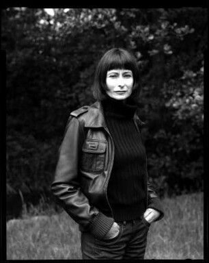 Iris Brankatschk (sorb. Iris Brankačkowa, *1958 in Bautzen), Buchgestalterin, Malerin, Grafikerin, Malschwitz OT Pließkowitz