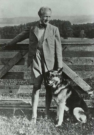 Wiechert, Ernst