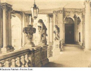 Wallpavillon
