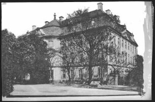 Martinskirchen. Schloss