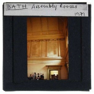 Bath, Assembly Rooms : Wandnischen