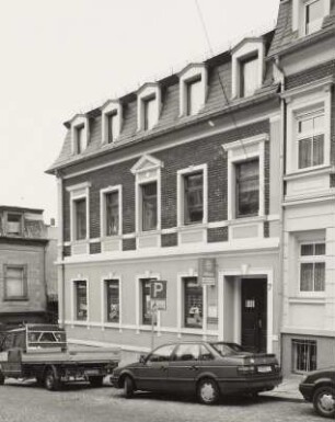 Mittweida, Wohnhaus : Mittweida, Wohnhaus, Poststraße 7, um 1895, Straßenansicht