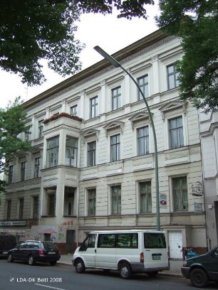 Mietshaus & Remise; Berlin, Spandau