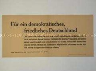 Maueranschlag mit einem Zitat aus der Erklärung von UdSSR-Außenminister Molotow auf der Pariser Außenministerkonferenz über die Zukunft Deutschlands