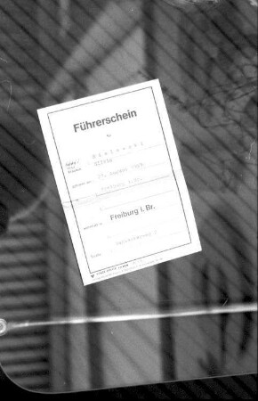 Freiburg: Autoschau; Führerschein (Titelseite)