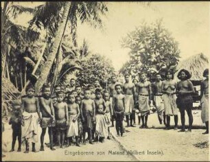 Bewohner der Insel Maiana (Hamburger Südsee-Expedition 1908-1910)