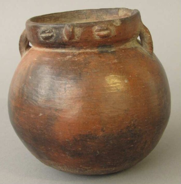 Clay vessel