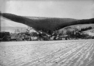 Steinbach Oberdorf : oberer Dorfteil, mit dem "Kämmel" (re.) und dem "Palzerberg" (li.)