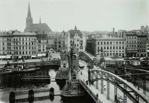 Stettin, Stadtansicht : Stettin (Szczecin/Polen). Hansabrücke und Bollwerk gegen die Jakobikirche