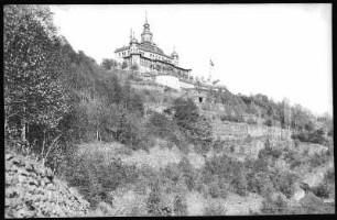 Radebeul. Blick zum Spitzhaus