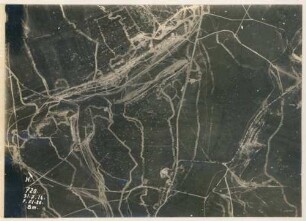 Foto der Stellungen nördlich von Minaucourt(-le-Mesnil-lès-Hurlus) (Luftbild)