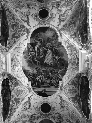Himmelfahrt Mariens : Himmelfahrt Mariens. Fresko (um 1744; J. F. Fromiller). Ossiach, Pfarrkirche Mariä Himmelfahrt, Langhausgewölbe