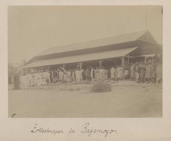 Hangar des douanes à Bagamoyo