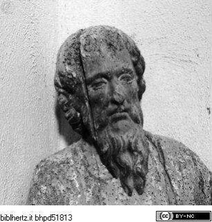 Figur eines Heiligen