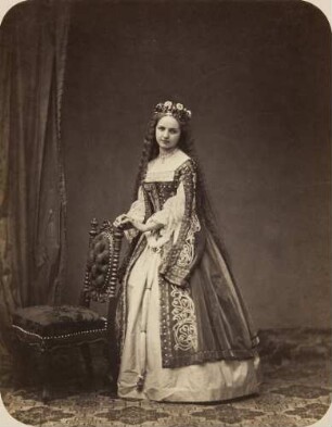 Frl. Oberhofer, spätere Frau Ernst Hanfstängl. / Maskenball von 'Jung-München' 1862