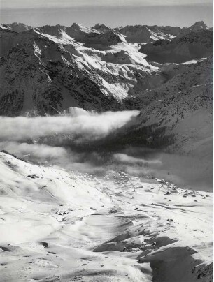 Blick auf Arosa und das Plessurtal