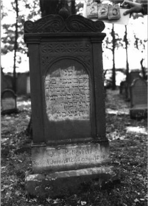 Grabstein 223 (Index: 99795900) Maße HxBxT: 137x59x17 cm: Grabstein 223