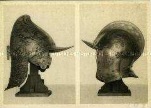 Zwei Sturmhauben aus der Sammlung des Zeughauses