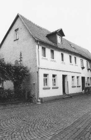 Wohnhaus; Gelnhausen, Burgstraße 20