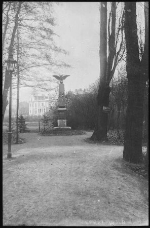 Komotau. Kriegerdenkmal
