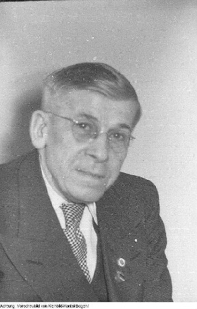 Otto Buchwitz, Porträts und Auszeichnungen, 1976/77 & Otto Buchwitz, Porträts, auch Buchwitz am Schreibtisch, 1951