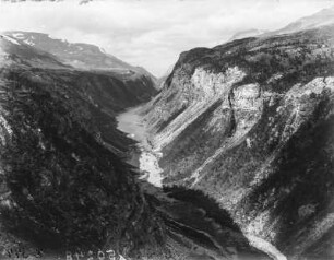 Flusstal des Abisko : Schweden, Lappland. Blick in den Canyon des Abisko Nationalparkes.