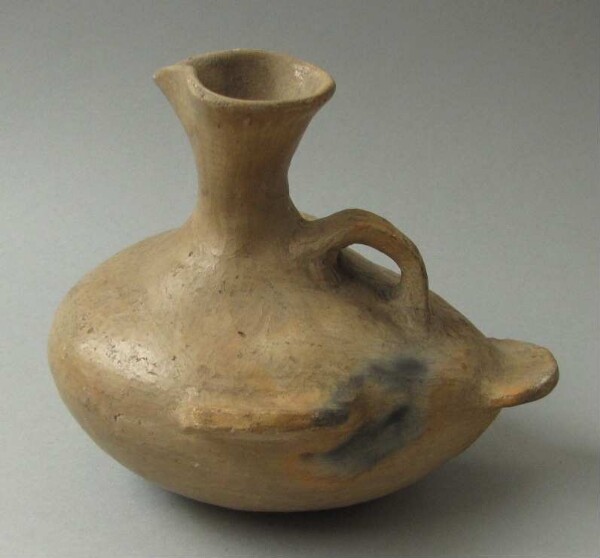 Clay vessel