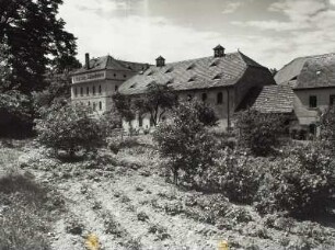 F. Ernst Sohr - Süßmostkelterei : Neugreußnig, F. Ernst Sohr - Süßmostkelterei, ehemals eine Wassermühle