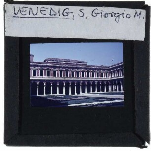 Venedig, S. Giorgio Maggiore : Innenhof