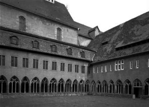 Kreuzgang des ehemaligen Dominikanerklosters