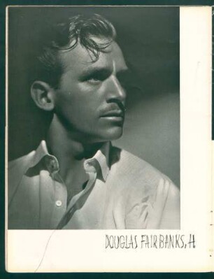Douglas Fairbanks, h.