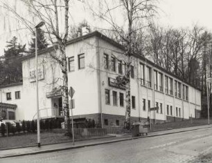 Mittweida, Fabrikgebäude : Mittweida, Fabrikgebäude, Hainichener Straße 60/ Ecke Industrieweg, um 1895, Straßenansicht, Anbau