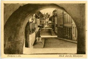 Kamenz. Blick durchs Klostertor