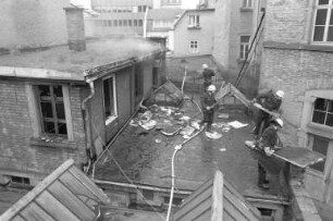 Brand in den Räumlichkeiten der Druckerei Hammerstiel in der Waldstraße 81