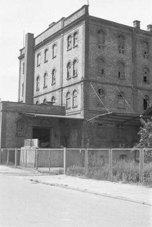 Planungen zum Abbruch der ehemaligen Malzfabrik Wimpfheimer in Mühlburg